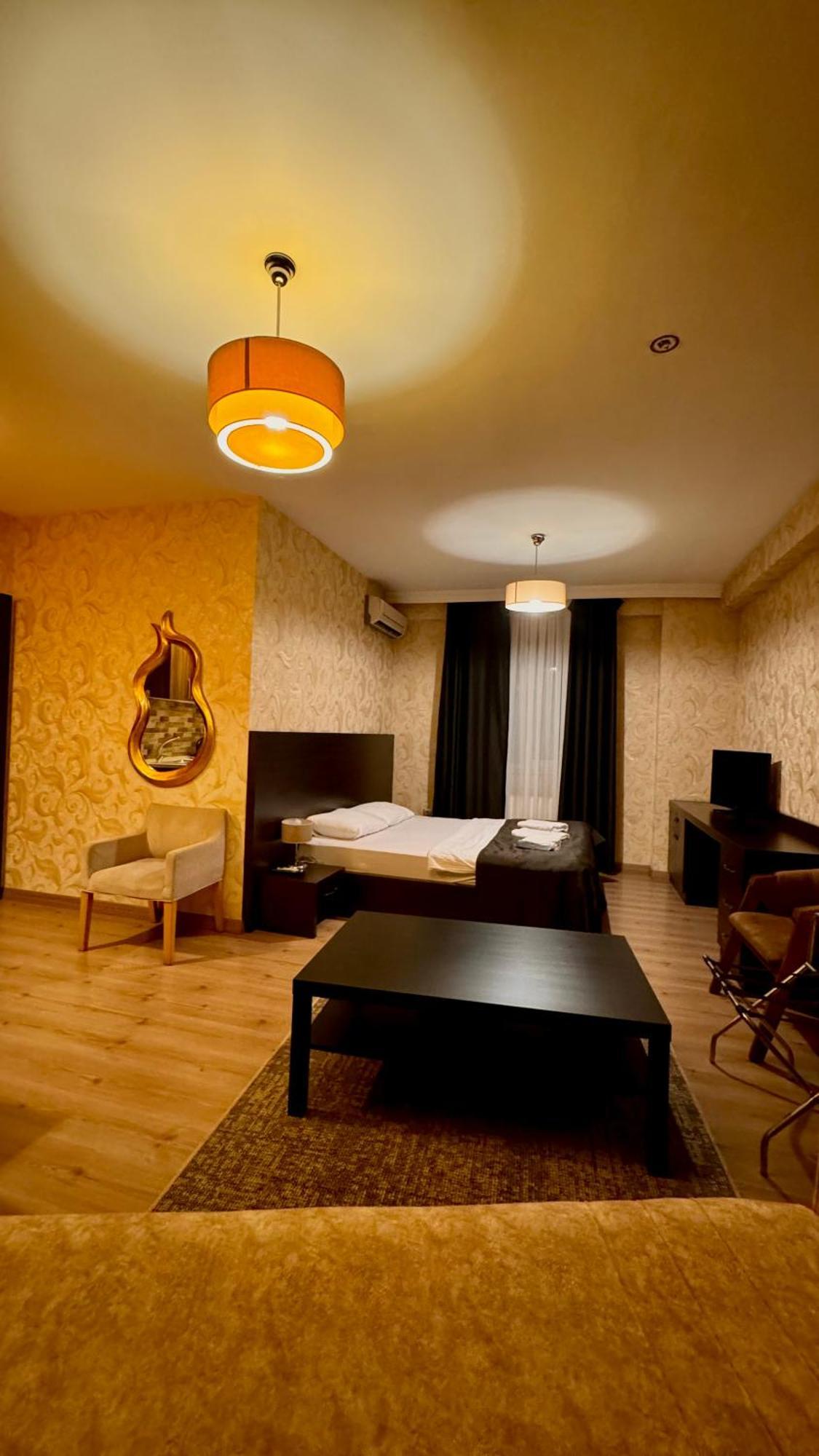Bossuite Maltepe Provincia di Istanbul